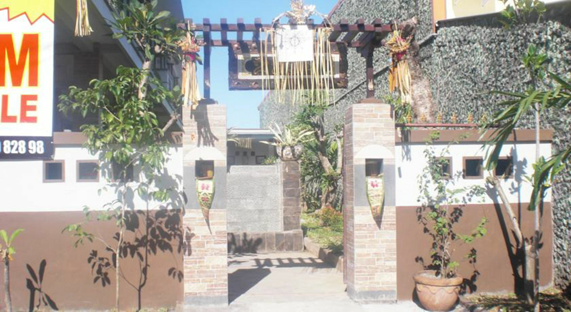 Gm Bali Guest House Kuta  Exterior photo